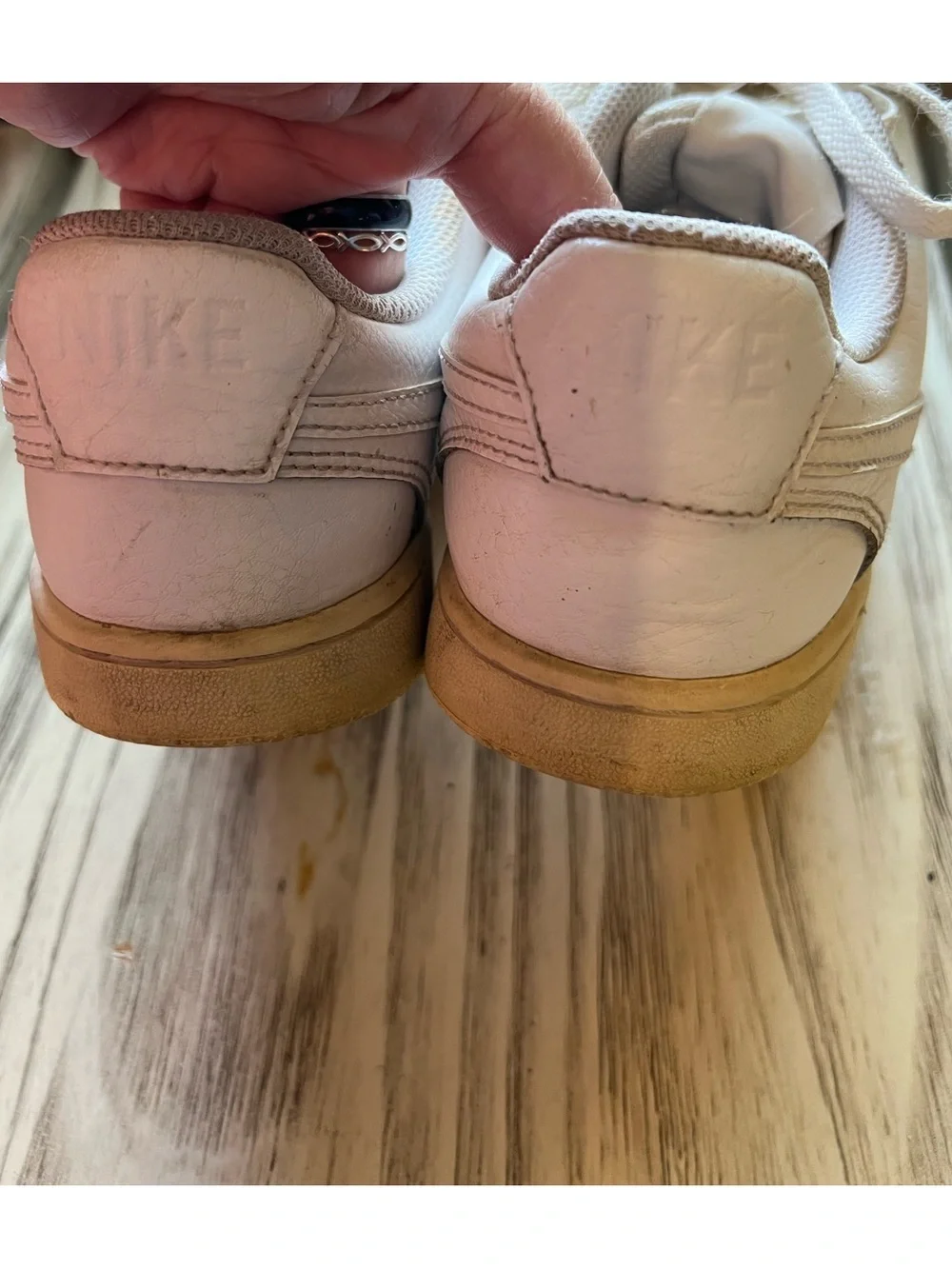 Nike Court Vision Low White Leather Sneakers Women’s Size 6 CD5434-100